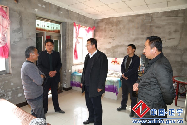 焦爱胜赴西坡镇石家湾子村开展双联帮扶