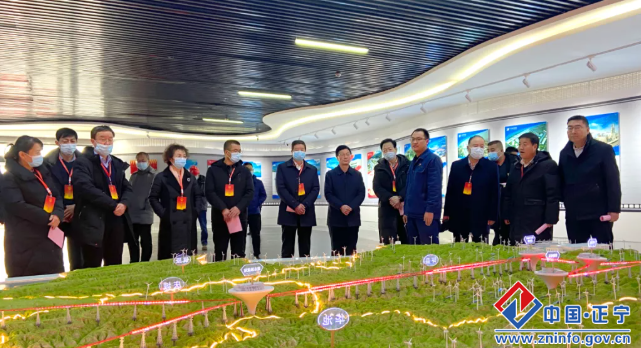 da2c90f0ce6849259529081e07f5017e.png da2c90f0ce6849259529081e07f5017e.png