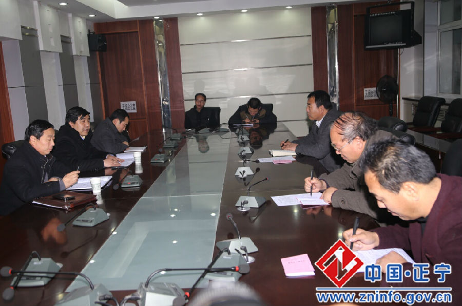 曹育铮督查全县森林防火工作