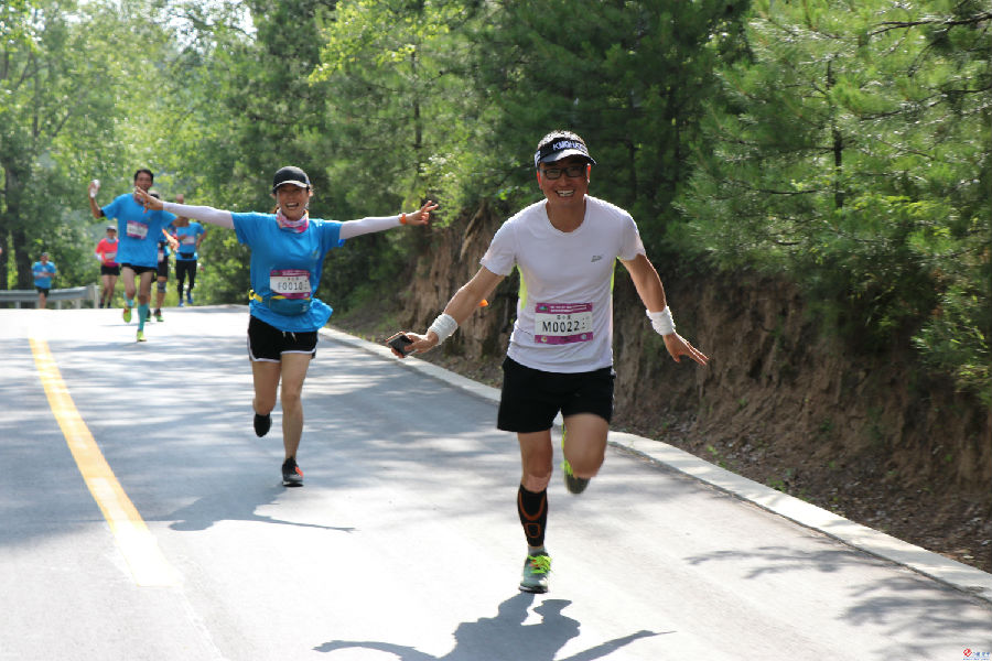 2018年中国（庆阳）正宁 “穿越子午岭 探秘秦直道”森林马拉松圆满成功