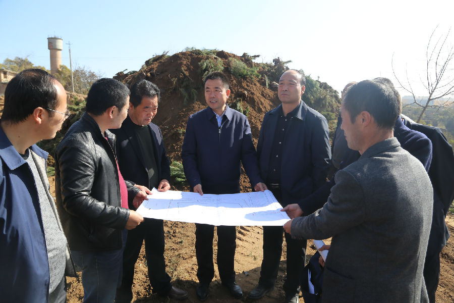 张龙杰在督查县城重点项目建设时强调 提振信心 勇于担当 争分夺秒 全力以赴压茬推进重点项目建设