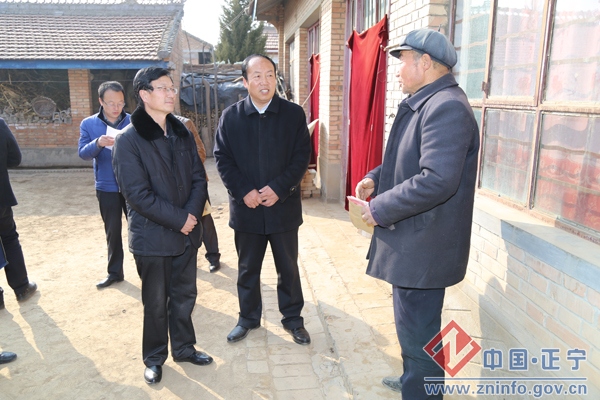 齐雪柏  王存劳赴西坡乡开展“两节”送温暖慰问活动