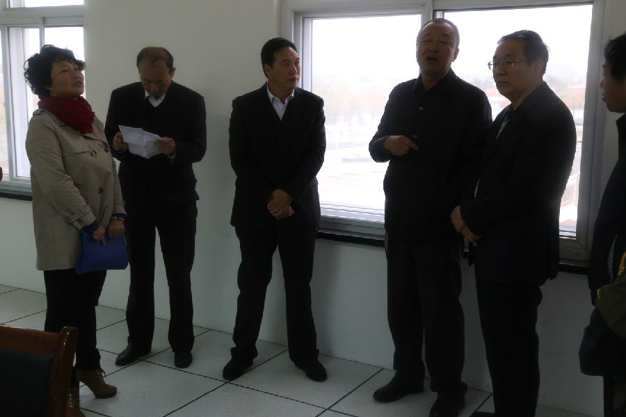 杨漪督查正宁县城污水处理厂项目建设运行情况