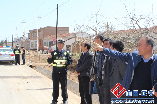 县人大常委会对我县贯彻实施《中华人民共和国道路交通安全法》情况进行执法检查