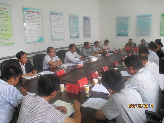 段登云指导三嘉乡专题民主生活会