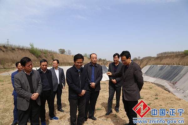 周普生调研正宁农村环境综合整治工作