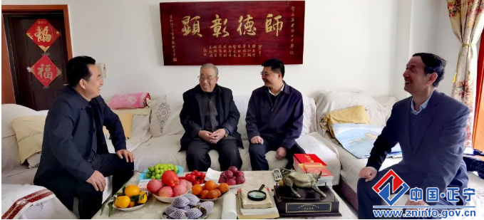 4c4f1ab88aeb40779b7afa6b75cae514.png 4c4f1ab88aeb40779b7afa6b75cae514.png