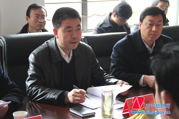 张龙杰到县公安局调研