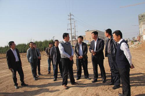 蔡文辉督查县城重点项目建设土地征迁工作