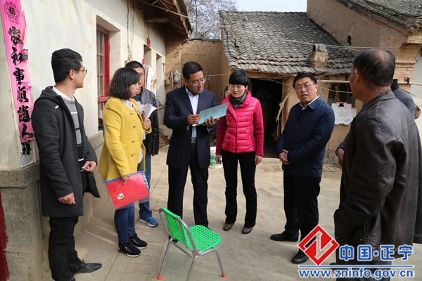 20161120125428338.jpg 何子通许秀荣深入湫头宫河永正督查贫困村(户)退出验收工作