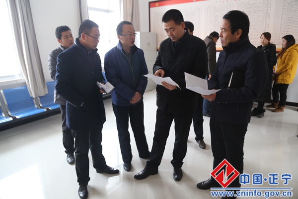 IMG_4213.jpg 张龙杰调研抽查南片乡镇贫困户脱贫退出工作