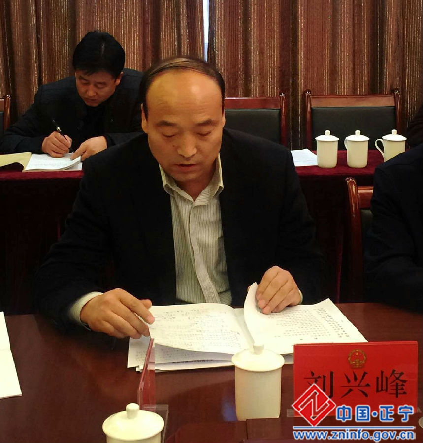 不负人民重托   积极建言献策