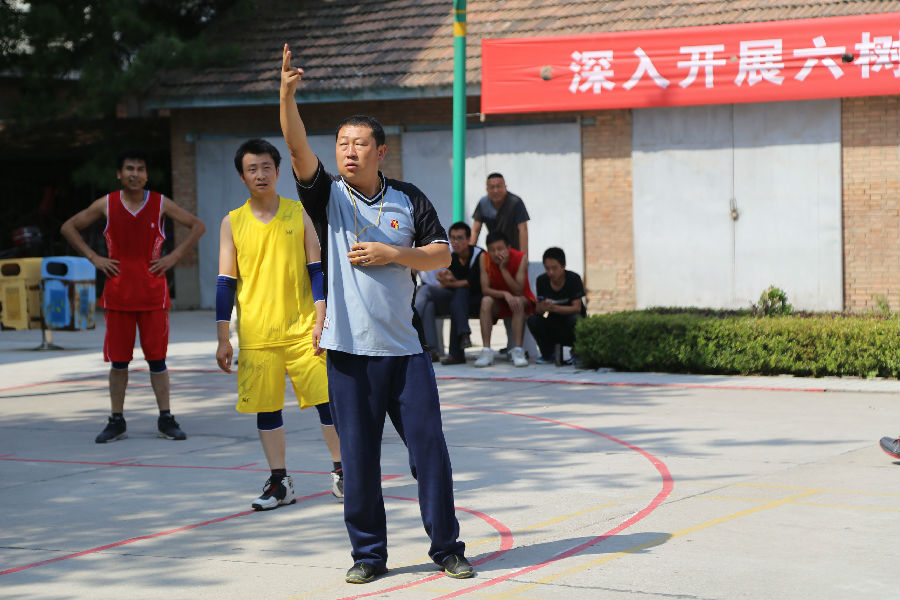 县政府机关秋季运动会赛场掠影