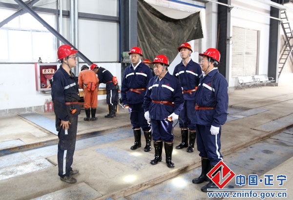 省煤监局副局长祁炜督查正宁县煤矿安全工作
