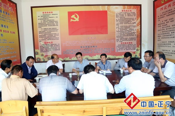 张龙杰赴三嘉乡松树坪村调研精准扶贫推进工作