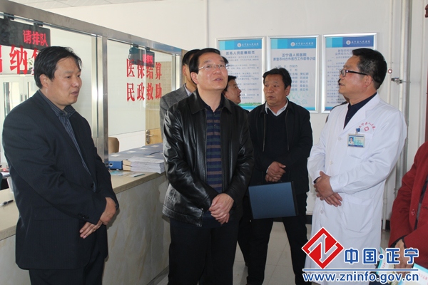 县人大常委会对全县新型农村合作医疗工作开展情况进行调研