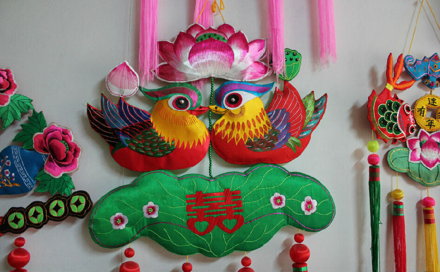 正宁香包香天下