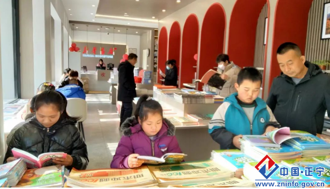 正宁新华书店:变身城市书房 收获满满温情