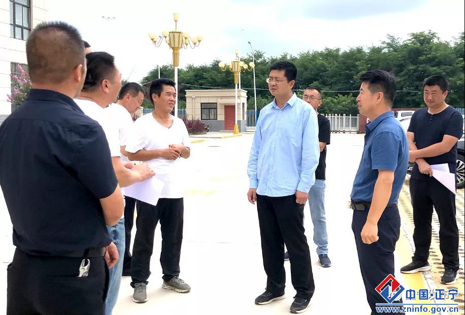 40b08f66c4874b54be4d8eaa35883f73.jpg 40b08f66c4874b54be4d8eaa35883f73.jpg