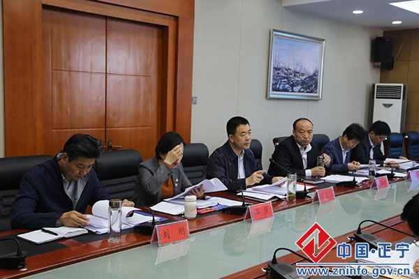 张龙杰主持召开县政府十七届第4次常务会议