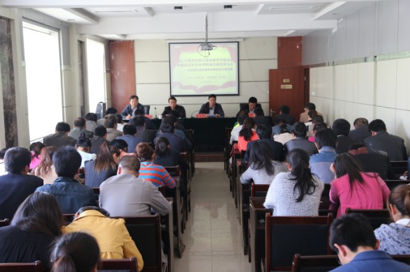 2.jpg 蔡文辉深入山河镇为党员干部讲党课