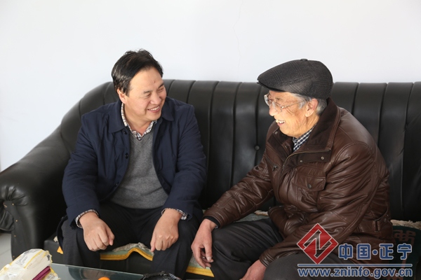 蔡文辉开展“春节”前慰问活动