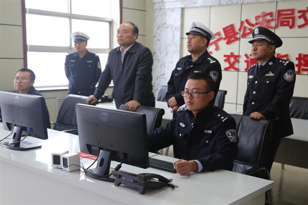 刘兴峰督查消防和道路交通安全