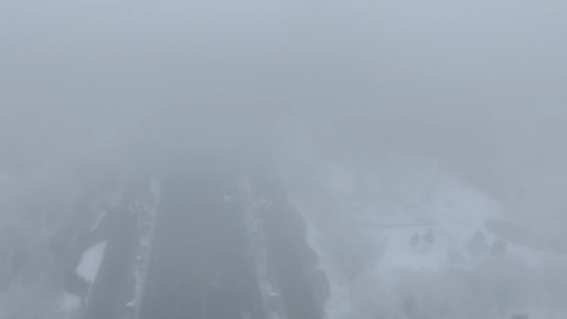 雾天行车灯光、辅助驾驶咋用？记住这几点