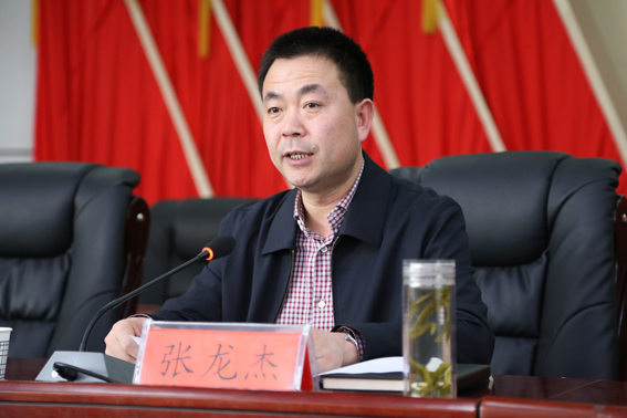 正宁县举行党的群众路线教育实践活动第二次学习报告会