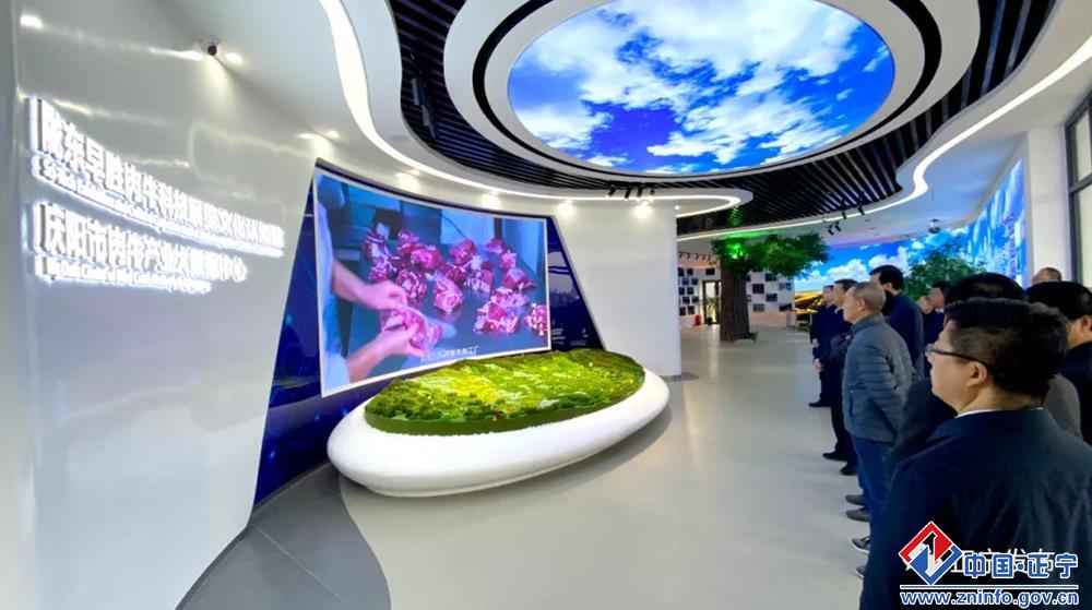 f2aa3a7fe8fd43c0944104015f2ff39c.jpg f2aa3a7fe8fd43c0944104015f2ff39c.jpg