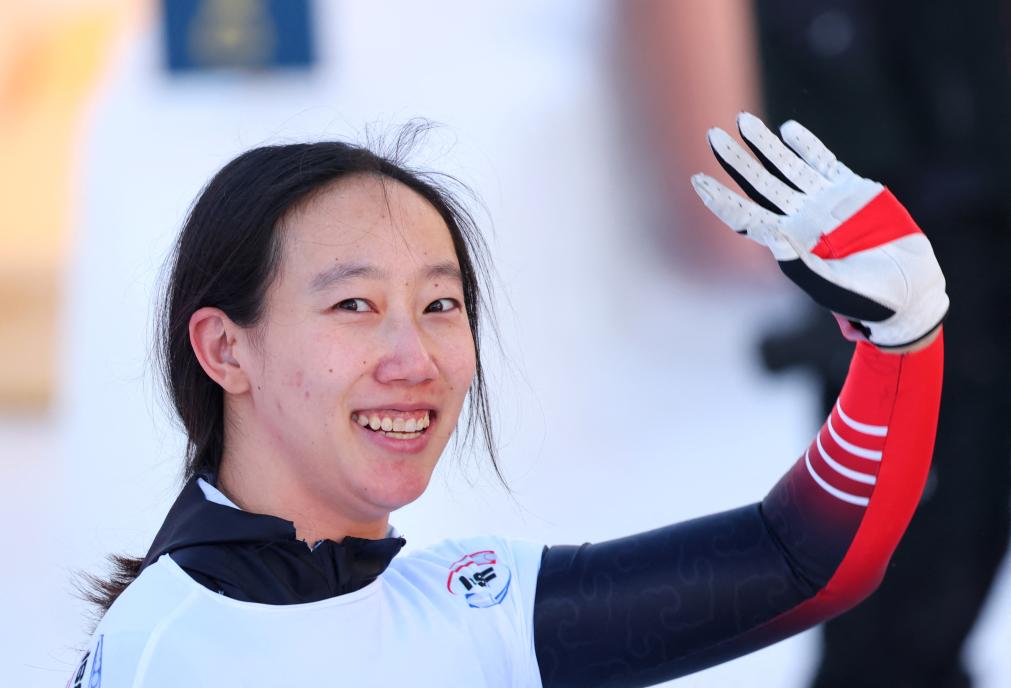 马年将至，中国“骏马”驰骋米兰冬奥