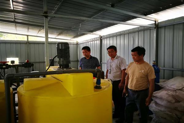 张龙杰带队外出考察城乡环卫一体化及生活垃圾污水处理工作