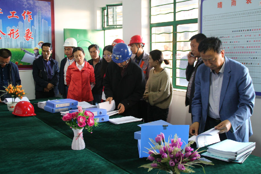 市安委会督查组督查我县十九大和国庆 中秋节期间安全生产工作