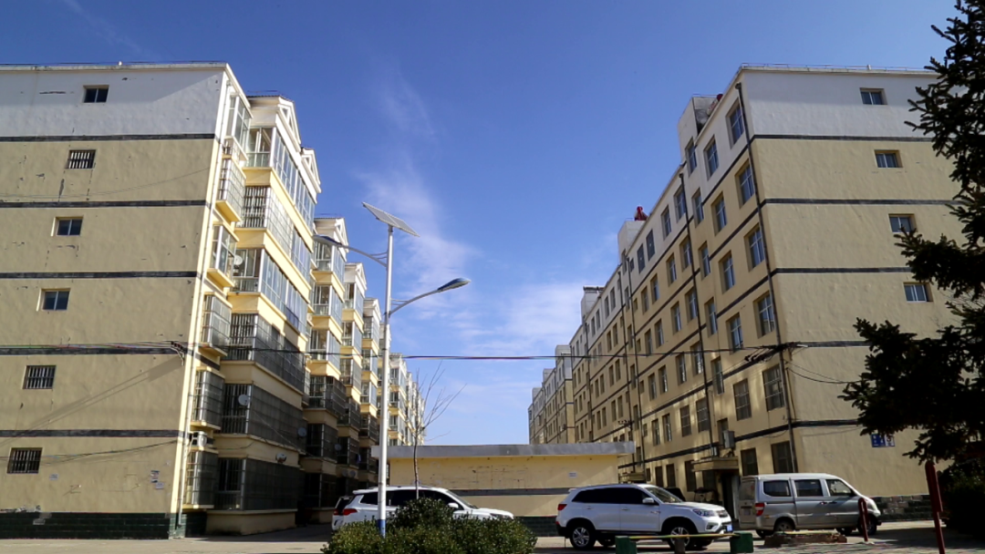 正宁县周家镇安置区144户群众用上空气能采暖