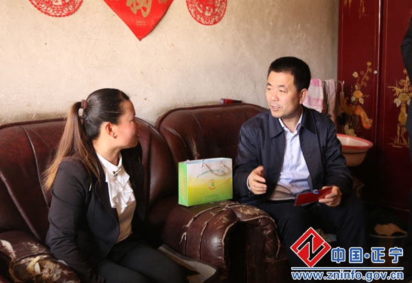 张龙杰赴永和镇走访“六联一帮”贫困户