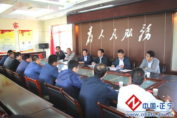 20170517095004531.jpg 贺建宏到我县工作联系点调研