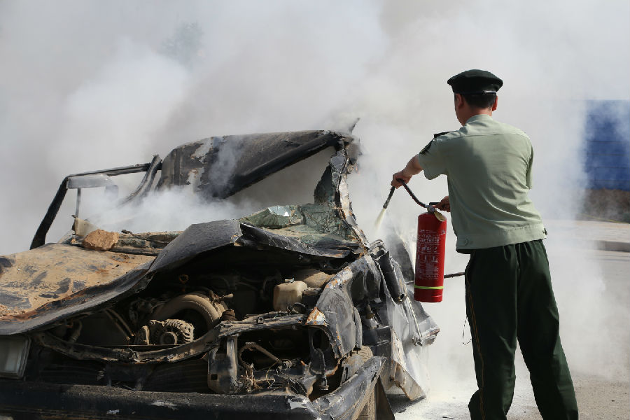 照片 028 - 万能看图王.jpg 正宁县举办道路运输突发事件综合应急演练