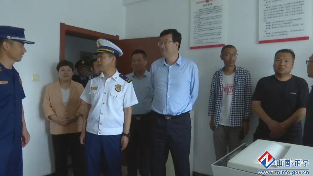 817f3410503c4cf8886eb636f154ce56.jpg 817f3410503c4cf8886eb636f154ce56.jpg