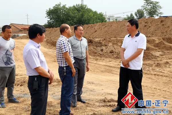 蔡文辉督查县城重点项目建设