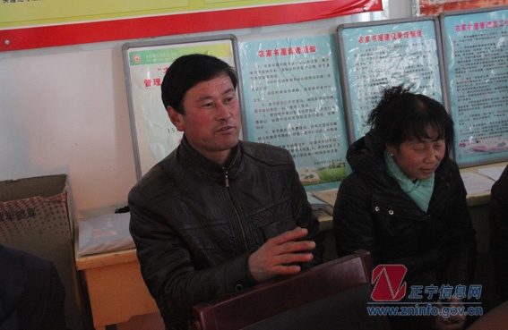 曹育铮深入永和镇群众路线教育实践活动联系点调研