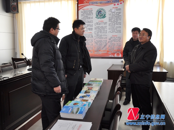 省信息办来我县检查验收“农村信息化项目整合”工作