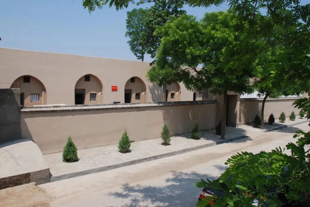 “当下救+长久助”为困境儿童点亮希望之光——最高法、全国妇联联合发布保护未成年人权益司法救助典型案例​