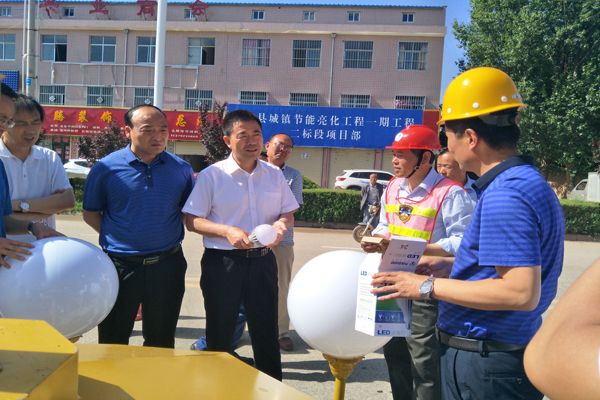 张龙杰督查全县重大项目建设