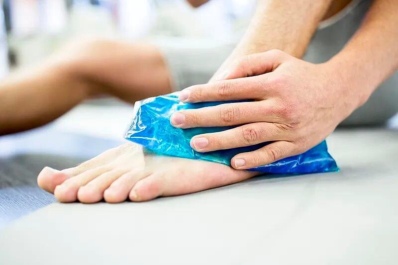 南方城市加入“下雪群聊”！这份“防出溜”指南助你稳住