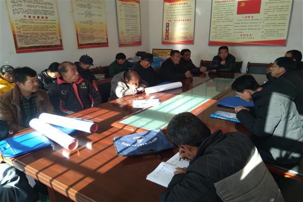 三嘉乡松树坪村党支部开展党员“冬训” 学习培训会