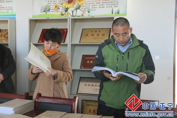 IMG_4194(1).jpg 李连才督查正宁县学校安全及校园周边环境综合治理工作