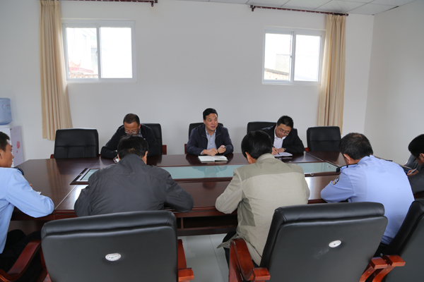 蔡文辉督查全县道路交通安全工作