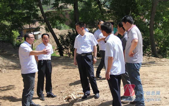 张龙杰督查全县水利项目建设和防汛工作