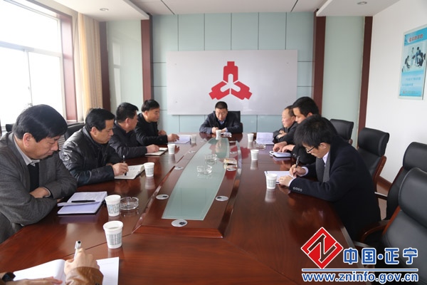 吕天鑫调研全县金融工作