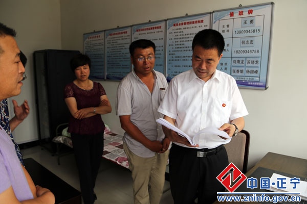 张龙杰督查防汛减灾工作